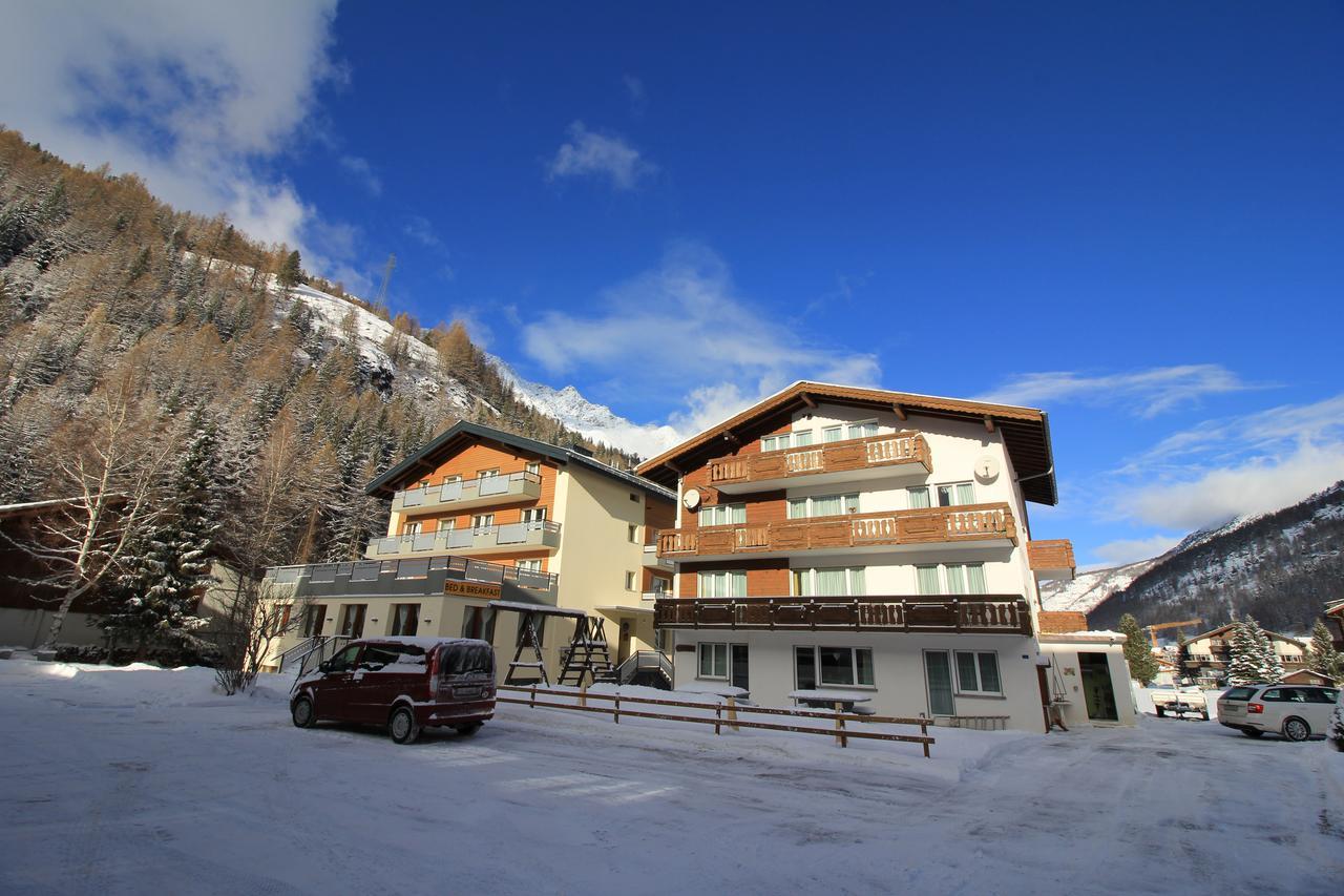 Pension Heino Saas-Grund Exterior photo